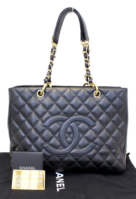 Chanel tote bags black